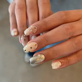 ネイル aiu  ｱｲﾕｰ ちひろのネイルデザイン