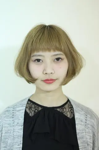 ショート カラー ヘアアレンジ マツエク・マツパ ネイル 君野 彰治のヘアスタイル
