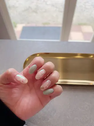 ネイル 𝐑𝐞𝐯𝐢𝐨 ___堺市西区のマツエク・マツパデザイン