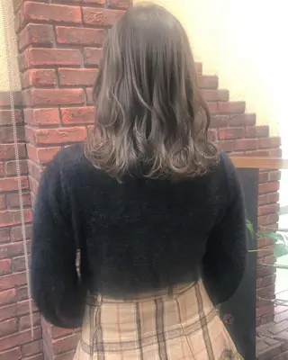 ミディアム カラー nakahara madokaのヘアスタイル