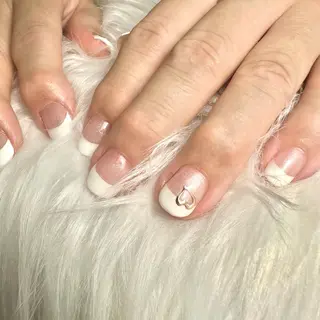 ネイル MELLMODE所属・Nakano Kanaのネイルデザイン