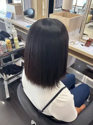 ミディアム Revie hair所属・山本 紅葉のヘアスタイル