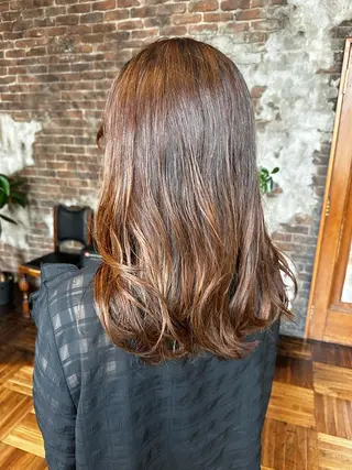 セミロング パーマ 韓国レイヤー✨ yasuko銀座のヘアスタイル