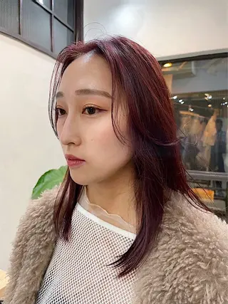 ミディアム カラー 山中 束真のヘアスタイル