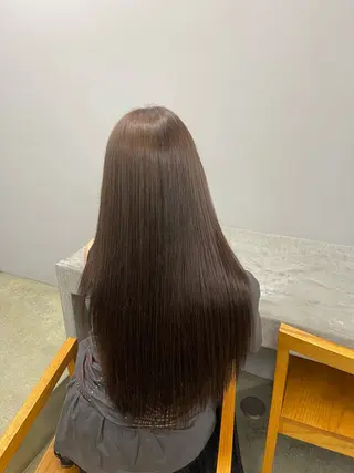 ロング カラー 愛莉/ラベンダー/ ベージュ/ブラウンのヘアスタイル