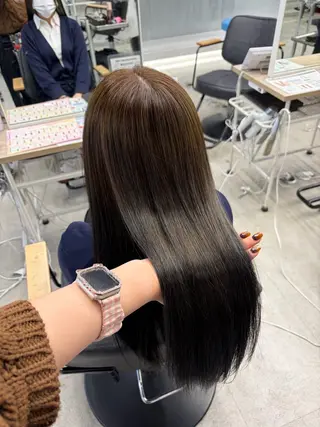 ロング カラー ななみ.⋆𝜗𝜚 艶カラー/まつパのヘアスタイル