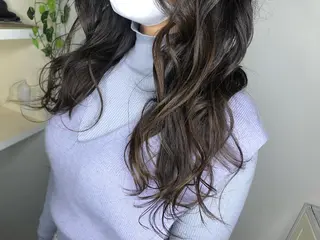 ロング 艶髪職人 山本隼正のヘアスタイル