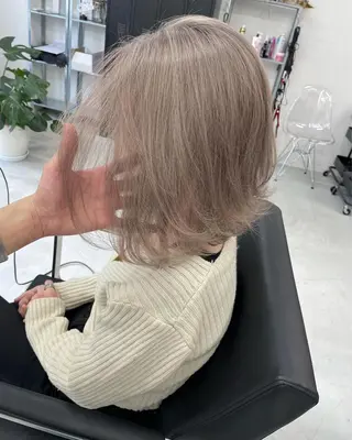 ミディアム カラー パーマ ヘアアレンジ メンズ キッズ ネイル マツエク・マツパ アイブロウ Eirデザイナーズ サロン茶屋町tomoのヘアスタイル