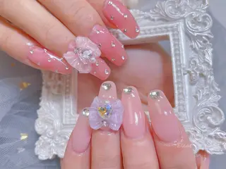 ネイル ネイルサロンエクラ 🫧Shizukaのネイルデザイン