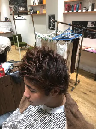 ショート メンズ HAIRS YOSHIOKA所属・ヘアーズヨシオカ MENSヒゲ脱毛のエステ・リラクイメージ