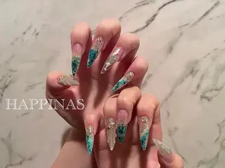 ネイル HAPPINAS くるみのネイルデザイン