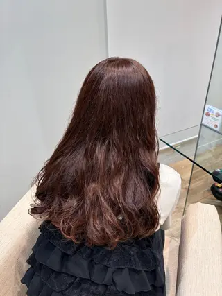 ミディアム カラー M.slash  元町店所属・カット／艶カラー みゆ🥣🫧🩵のヘアスタイル