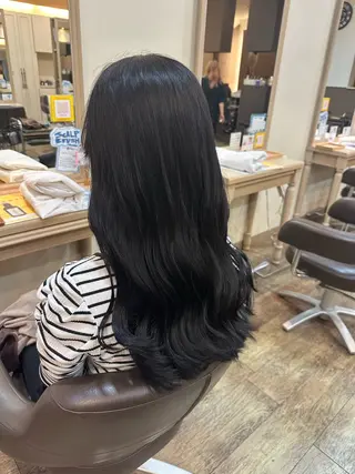 ロング カラー 杉田 花乃のヘアスタイル