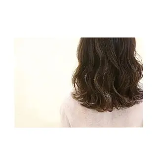 セミロング カラー ヘアアレンジ ◎モチマル チアキ◎のヘアスタイル