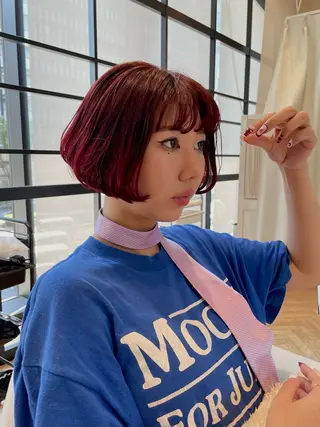 ショート カラー サエ/ レイヤー/パーマのヘアスタイル