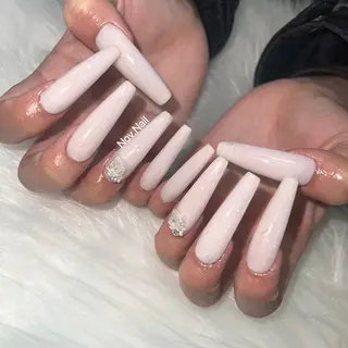 ネイル Nov. ネイルサロンのネイルデザイン