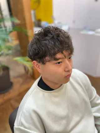 ショート パーマ sign HAIR INNOVATION 錦糸町所属・吉田　龍太 口コミ高評価/錦糸町のヘアスタイル