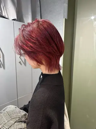 ショート カラー naito/ブリーチ /エクステ/縮毛のヘアスタイル