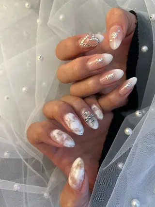 ネイル ✴︎ Delightのネイルデザイン