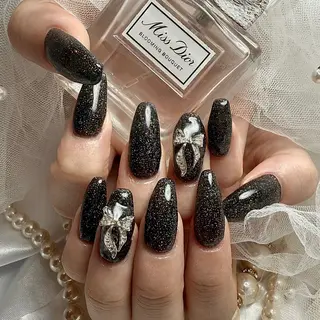 セミロング Conjunim MAMI🎀✨のネイルデザイン