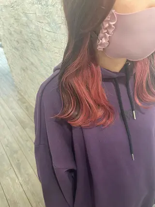 セミロング ハイトーン ／ レイヤー/吉田陸斗のヘアスタイル