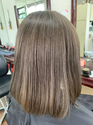 ミディアム 後藤 弓佳のヘアスタイル