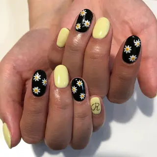 ネイル shelf所属・shelf ⭐︎のネイルデザイン