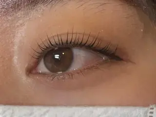 マツエク・マツパ Eyelash Salon Mooo 千葉店所属・笹岡 朋夏のマツエク・マツパデザイン