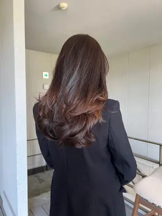 ロング 海外風カーテンバング Mao広尾美容室のヘアスタイル