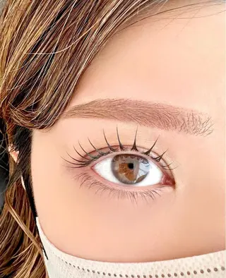 マツエク・マツパ アイブロウ lifty所属・Lifty. aiのマツエク・マツパデザイン