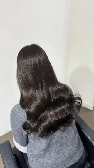 ロング カラー 【ioe 岡本】 🎀NOKO🎀のヘアスタイル