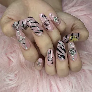 ネイル nail spaß所属・WAKALU .のネイルデザイン