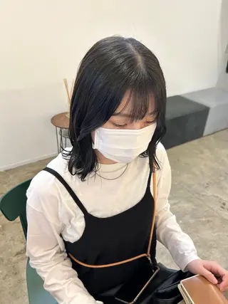 ミディアム 築地 なずなのヘアスタイル