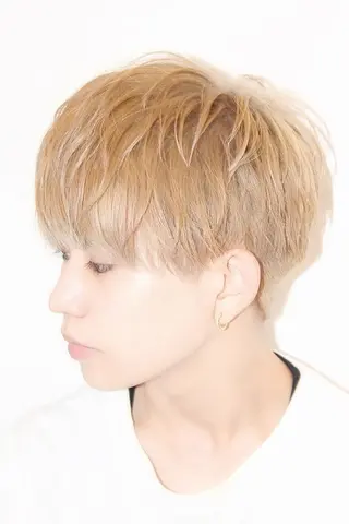 ミディアム メンズ カラー パーマ 公式 Ease by amble luxeのヘアスタイル