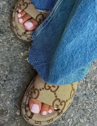 ネイル 高木 維麗絲のネイルデザイン