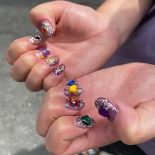 ネイル nail.gorin所属・吉村 優子のネイルデザイン