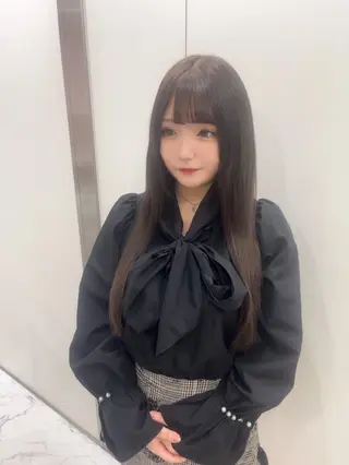 ロング 濱川響太レディース カットモデルのヘアスタイル