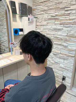 メンズ KEEN.渋沢/ 横溝小夏のヘアスタイル