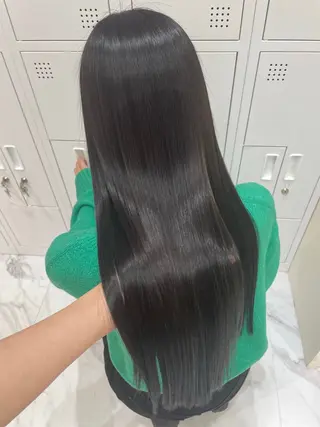 ロング 似合わせのプロ🕊 美髪矯正/ioriのヘアスタイル