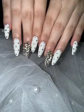 ネイル Raviliss ♡のネイルデザイン