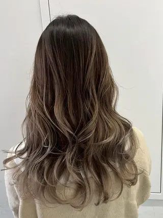 ロング カラー 【公式】amble luxe池袋東口🩷のヘアスタイル