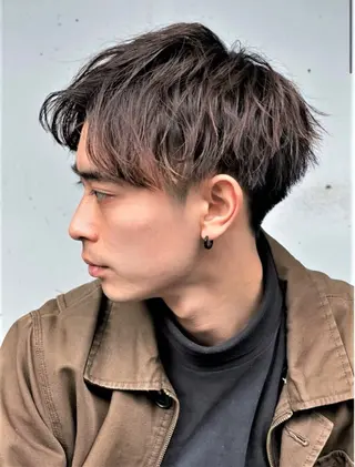 カラー 中川 太陽のヘアスタイル