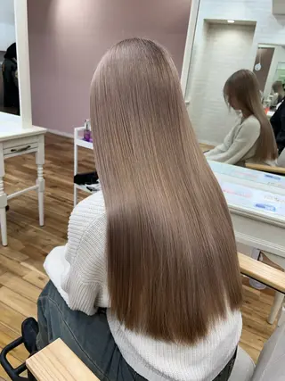 ロング カラー 一樹ハイトーン/ブリ ーチ/透明感カラーのヘアスタイル