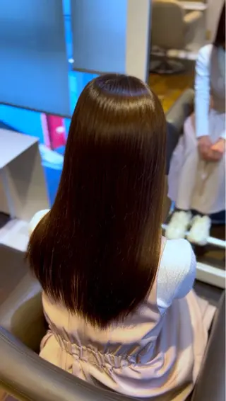 カラー 梅田 ダブルカラー 大畑 蒼空のヘアスタイル