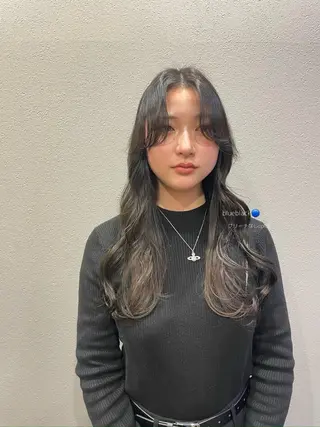 ロング カラー Anfin所属・サクマ マナミ🎀のヘアスタイル