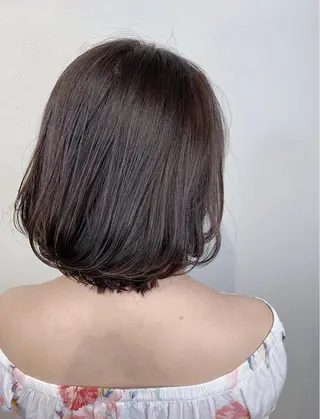 ショート カラー _WHITE 天神店 YUMEKA🐻のヘアスタイル