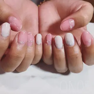 ネイル 園 寛子 （ネイリスト）のネイルデザイン