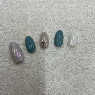 ネイル 東京ネイルアカデミー所属・Hitomi .Oのネイルデザイン