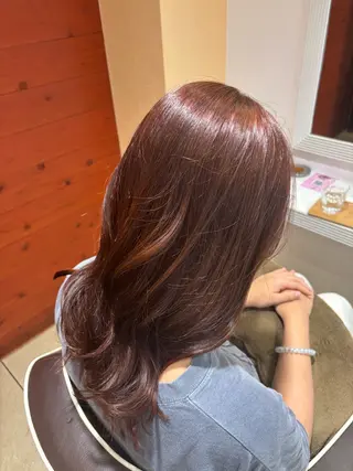 セミロング カラー ベージュカラー⌇﻿ くびれヘア.𐙚心音のヘアスタイル