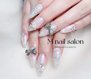 ネイル M🌷nail 長さだし専門店のネイルデザイン